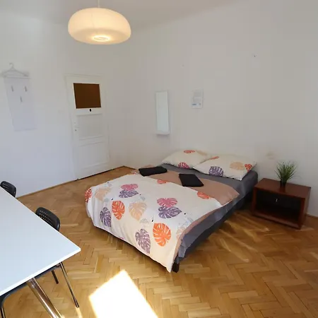 Fantastic-inn - Ordynacka Apartman *
